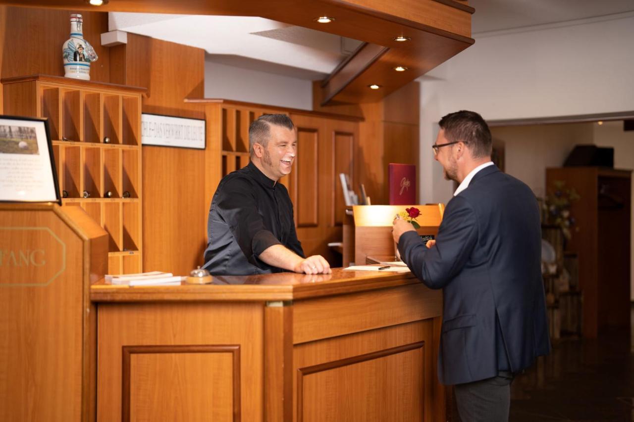 Hotel Reussischer Hof 施默尔恩 外观 照片