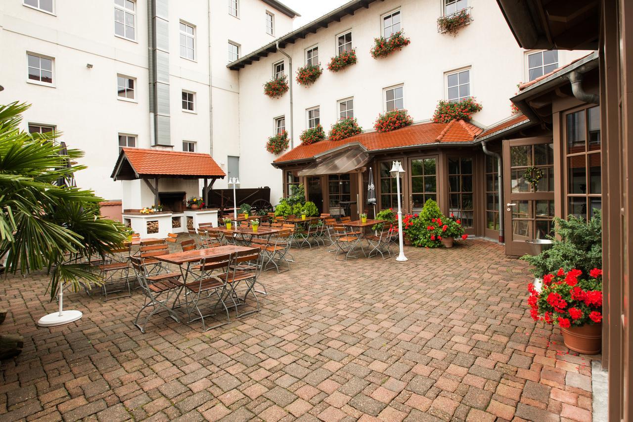 Hotel Reussischer Hof 施默尔恩 外观 照片